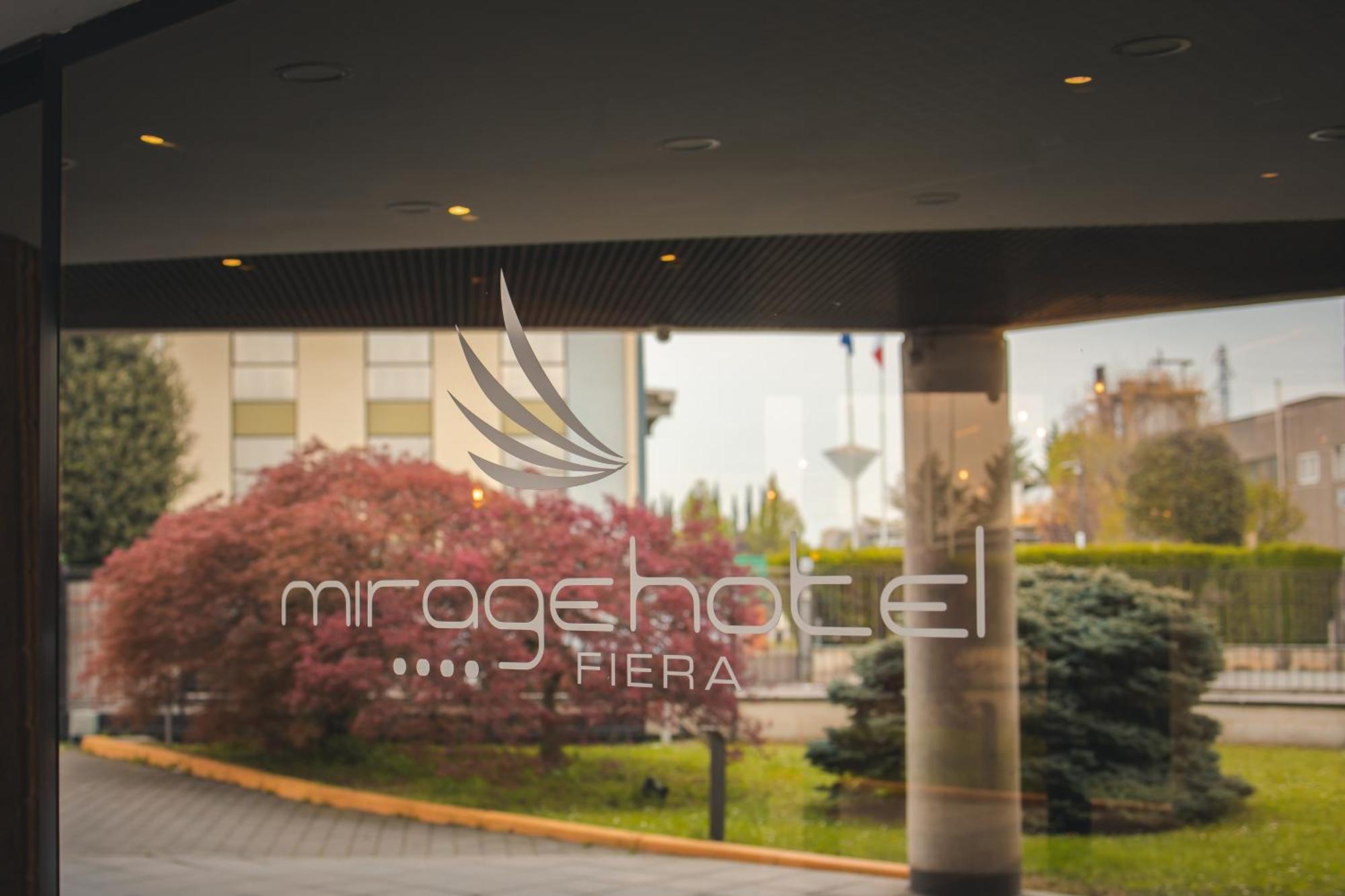 Best Western Mirage Hotel Fiera Paderno Dugnano Luaran gambar