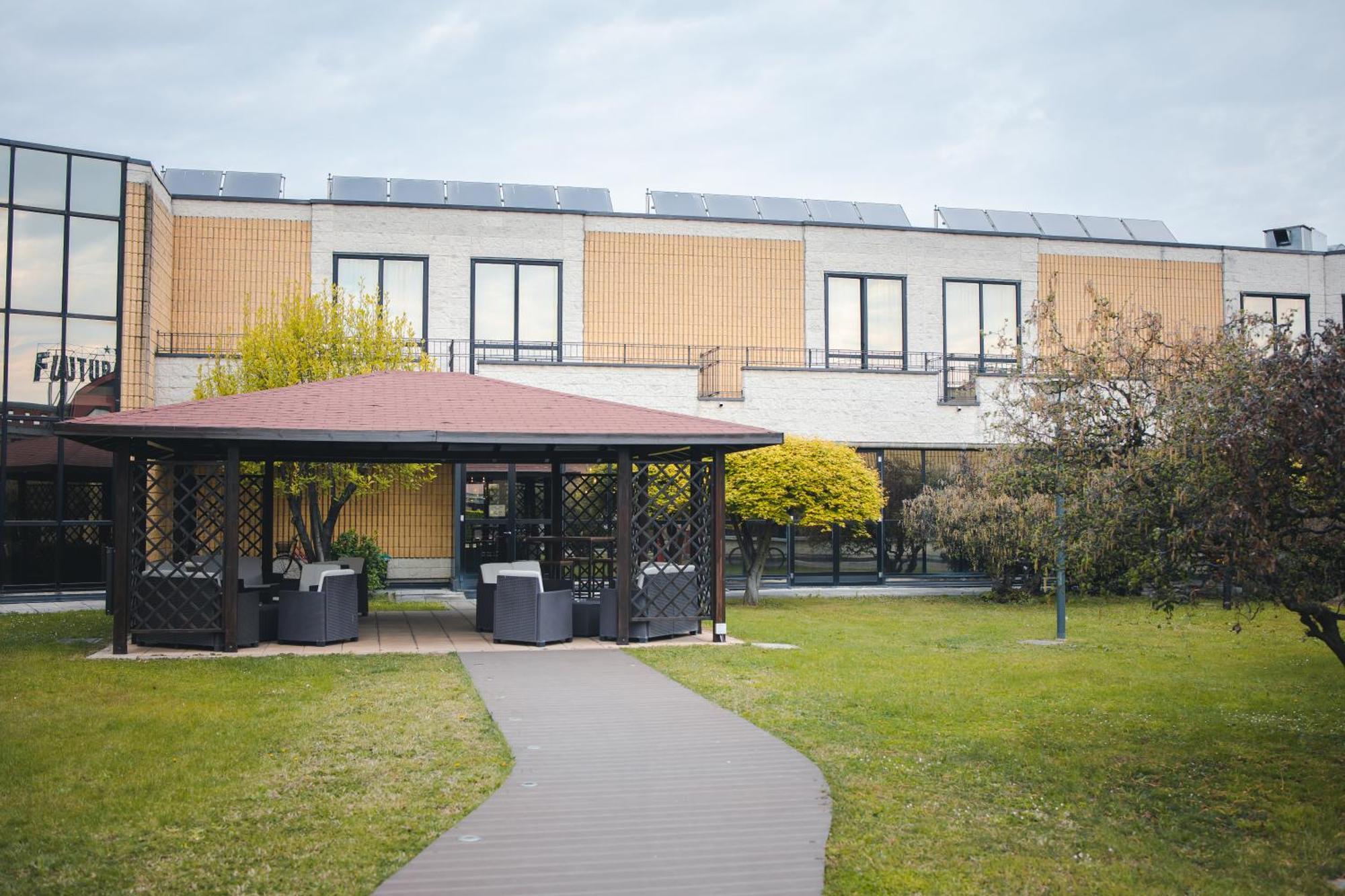Best Western Mirage Hotel Fiera Paderno Dugnano Luaran gambar