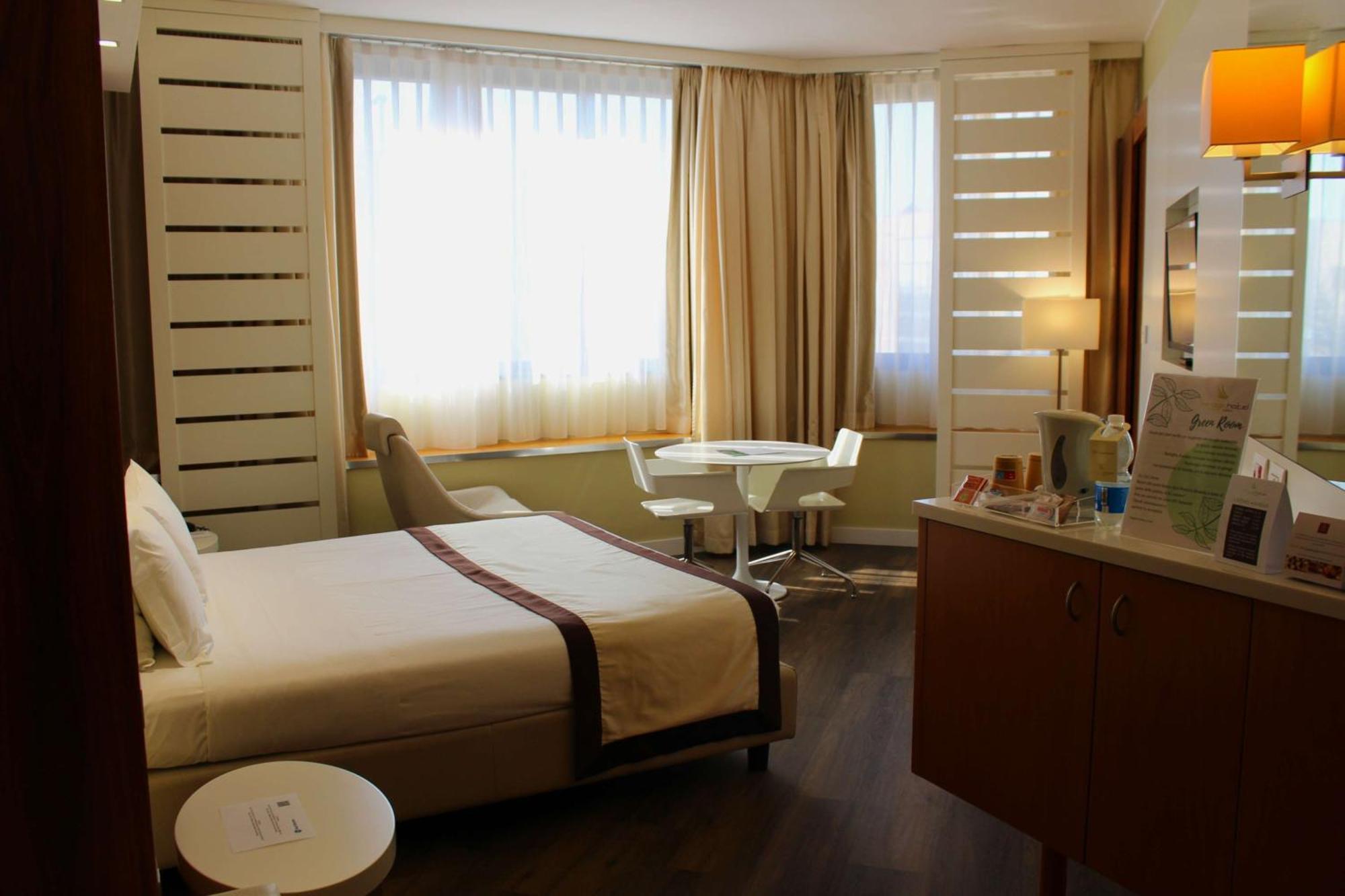 Best Western Mirage Hotel Fiera Paderno Dugnano Luaran gambar