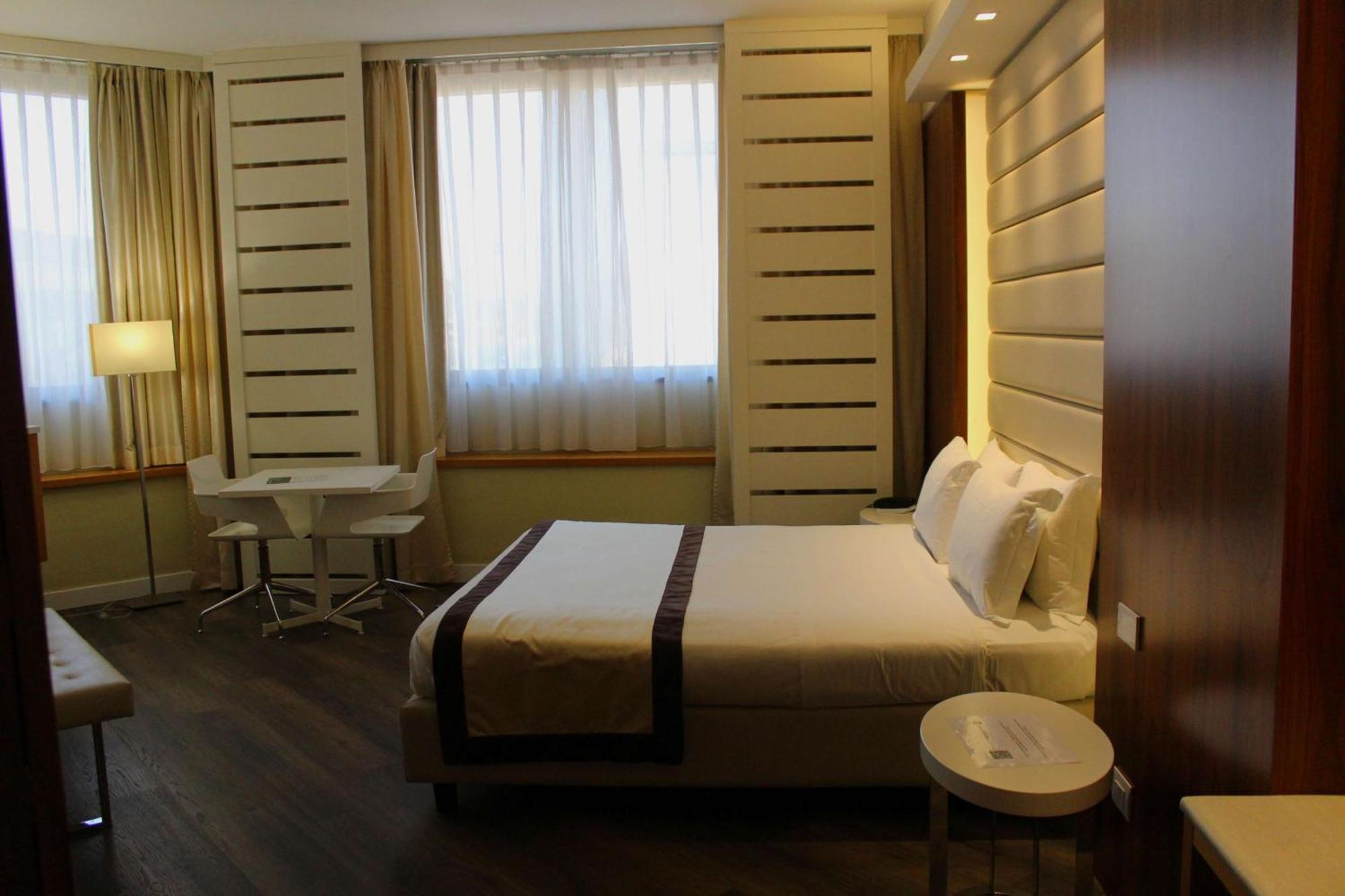 Best Western Mirage Hotel Fiera Paderno Dugnano Luaran gambar