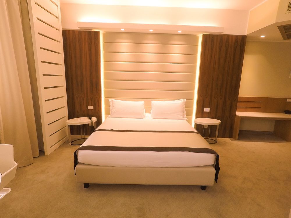 Best Western Mirage Hotel Fiera Paderno Dugnano Luaran gambar